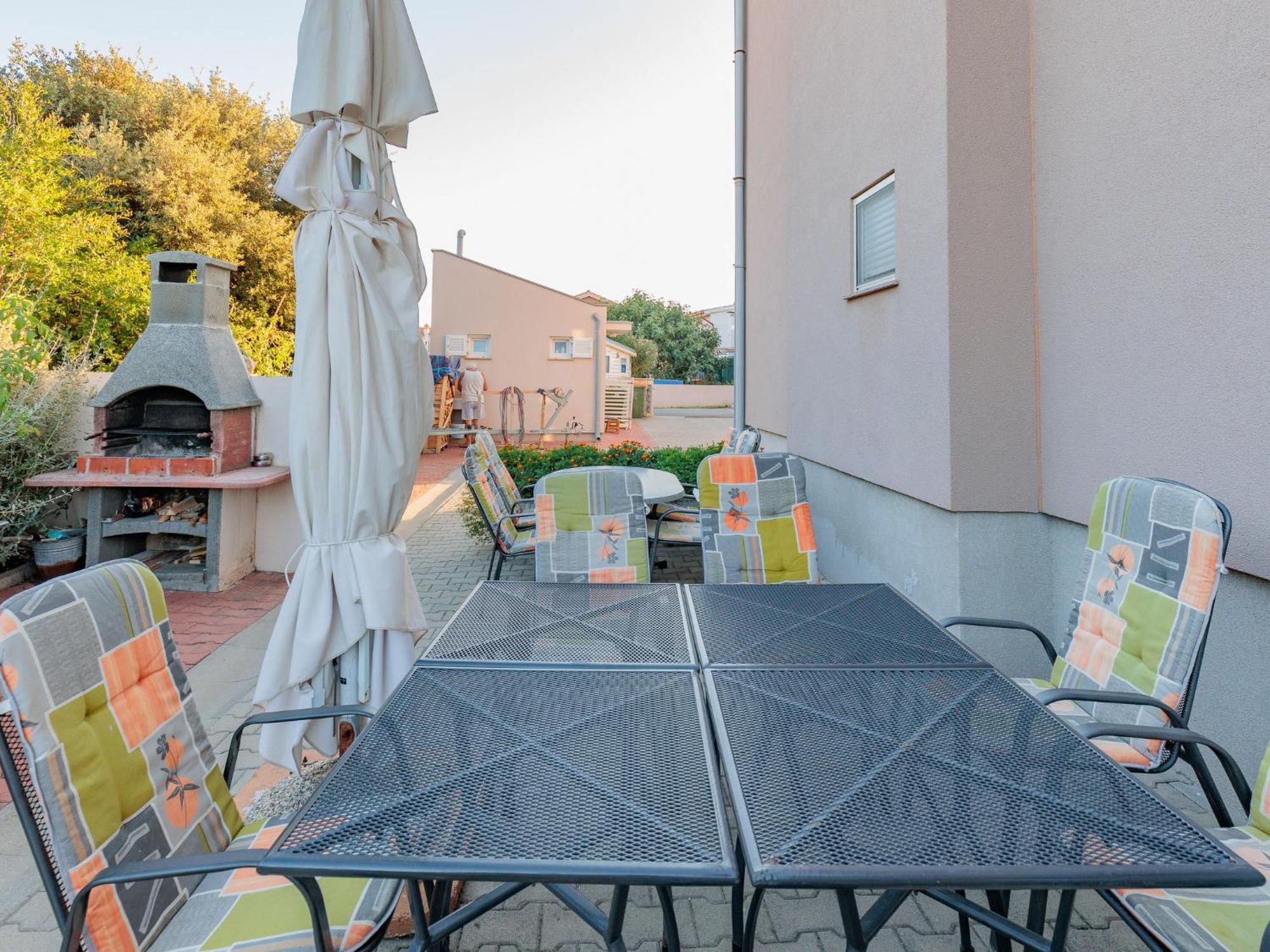 Apartment Mlasina-3 By Interhome Nin Exterior foto
