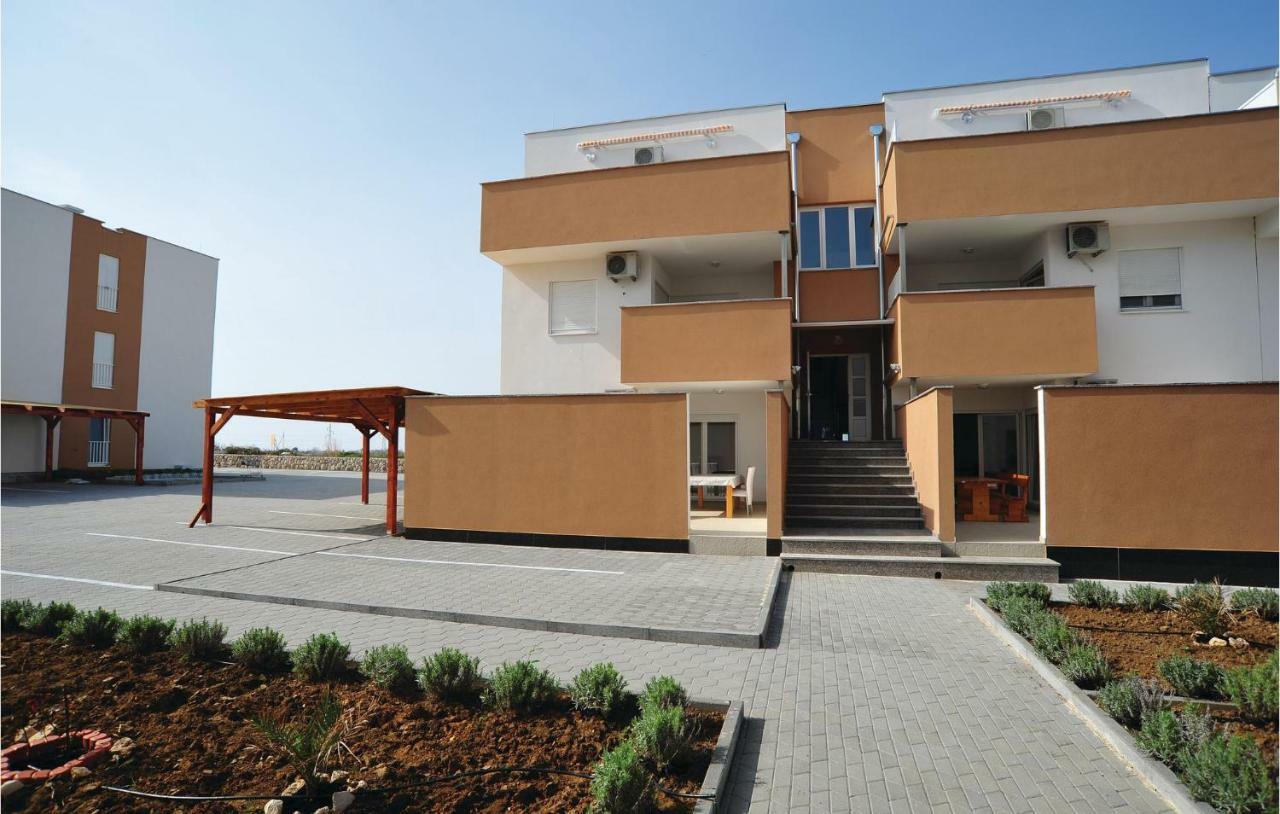 Apartment Mlasina-3 By Interhome Nin Exterior foto